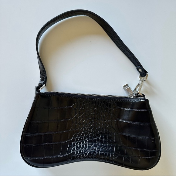 JW PEI Handbags - JW PEI Eva Black Croc-Textured Shoulder Bag